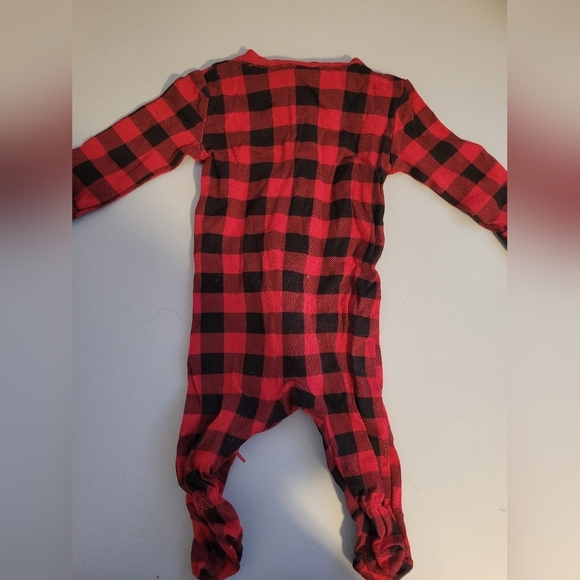 Canadiana 3-6m sleeper - Picture 2 of 3